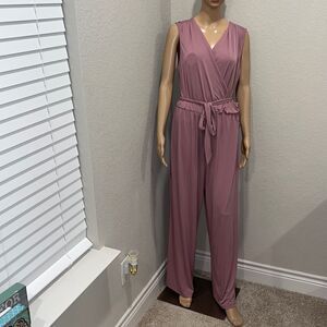 NWT-The Vanity Room  